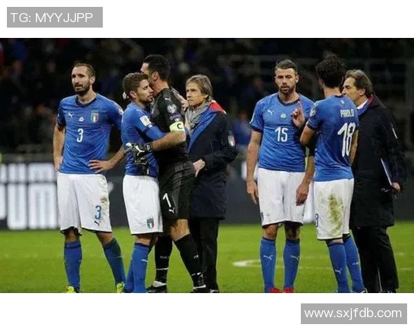 中国足球教练与球星的双重身份解析及其对中国足球发展的影响 中国足球教练与球星的双重身份解析及其对中国足球发展的影响