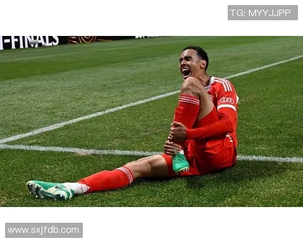 曾遭球迷批评的足球明星们背后的辛酸与反思