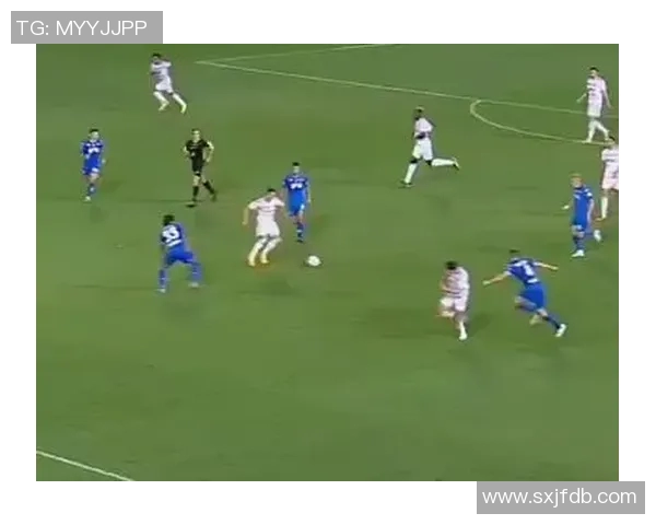 足球巨星射门技巧大揭秘盘点各大球员经典进球瞬间