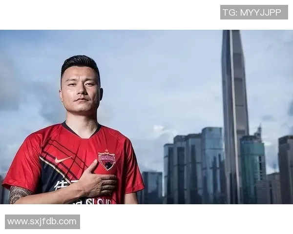 37岁足球明星创个人生涯最高得分纪录 展现巅峰状态和不屈精神 37岁足球明星创个人生涯最高得分纪录 展现巅峰状态和不屈精神