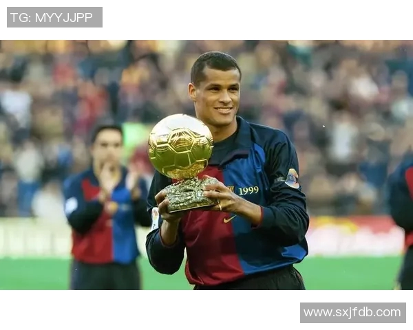 足球巨星精彩瞬间回顾：足坛传奇球员的巅峰对决与华丽进球合集